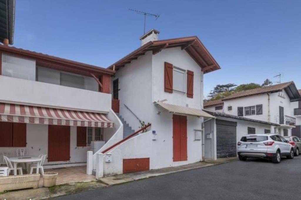 Appartement Charmant T3 Avec Terrasse Au Coeur De Ciboure Extérieur photo